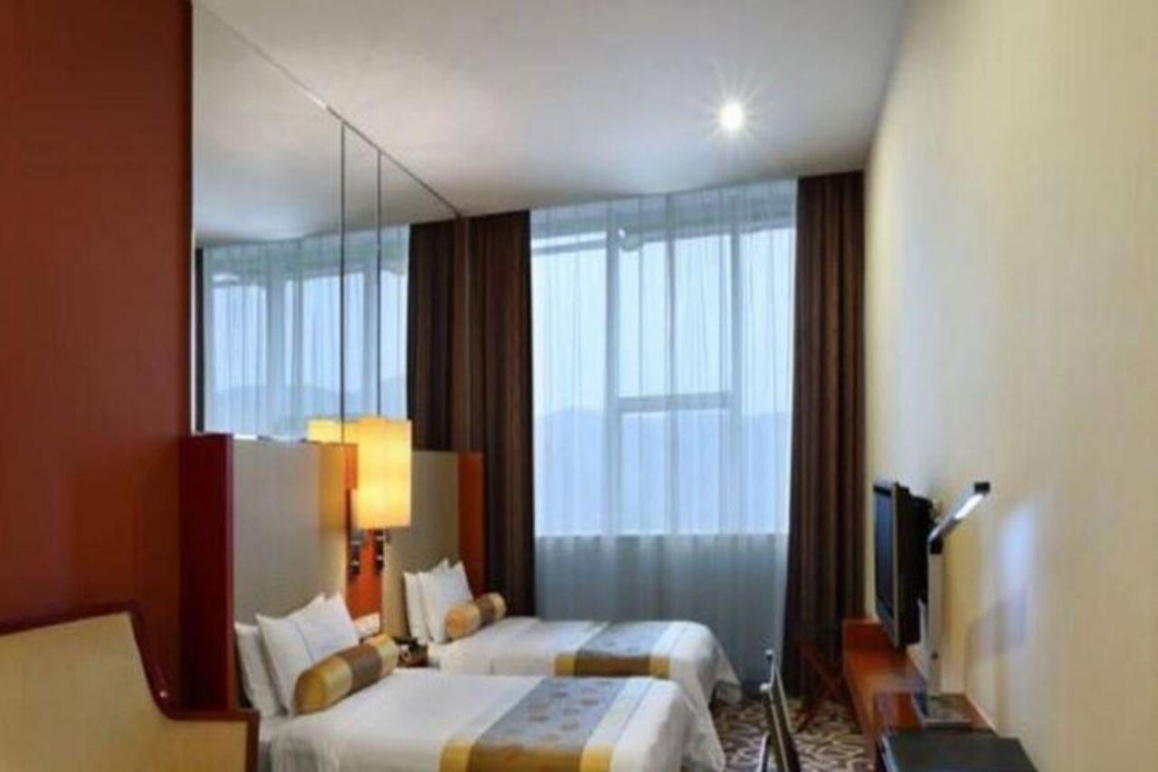 Shenzhen Caa Holy Sun Hotel, Luohu Railway Station 외부 사진