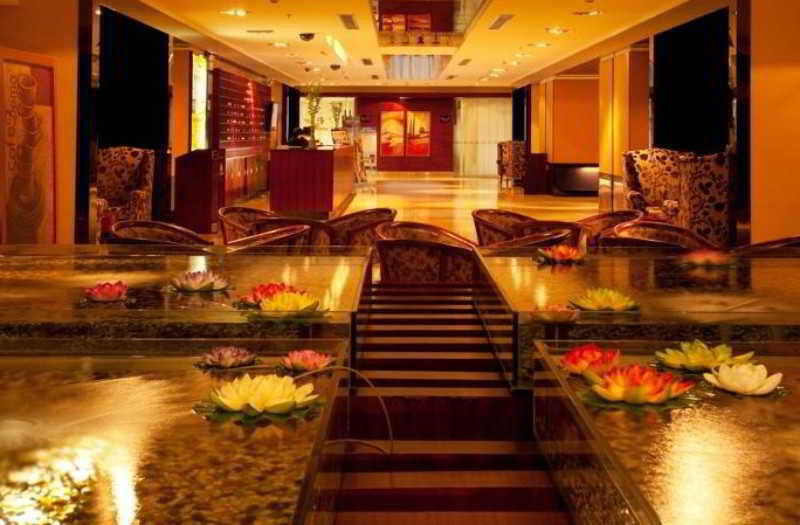 Shenzhen Caa Holy Sun Hotel, Luohu Railway Station 외부 사진