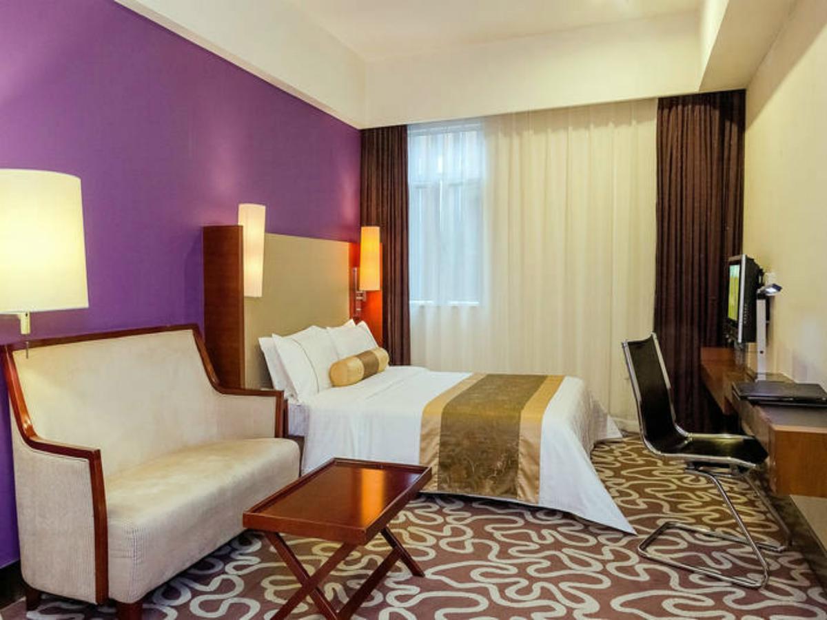 Shenzhen Caa Holy Sun Hotel, Luohu Railway Station 외부 사진